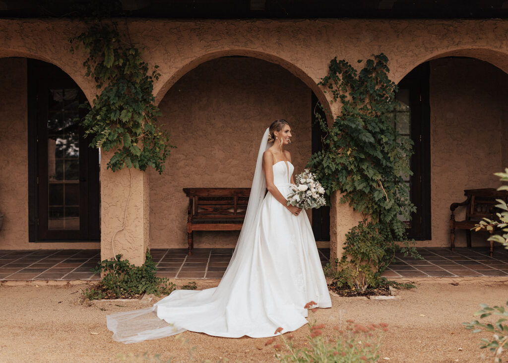 Bridal photography at Villa Parker in Colorado