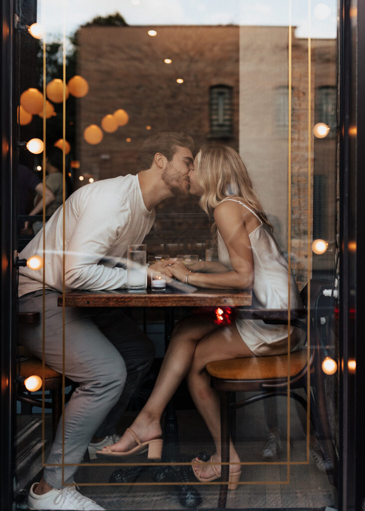 Chic restaurant engagement session in Lincoln Park